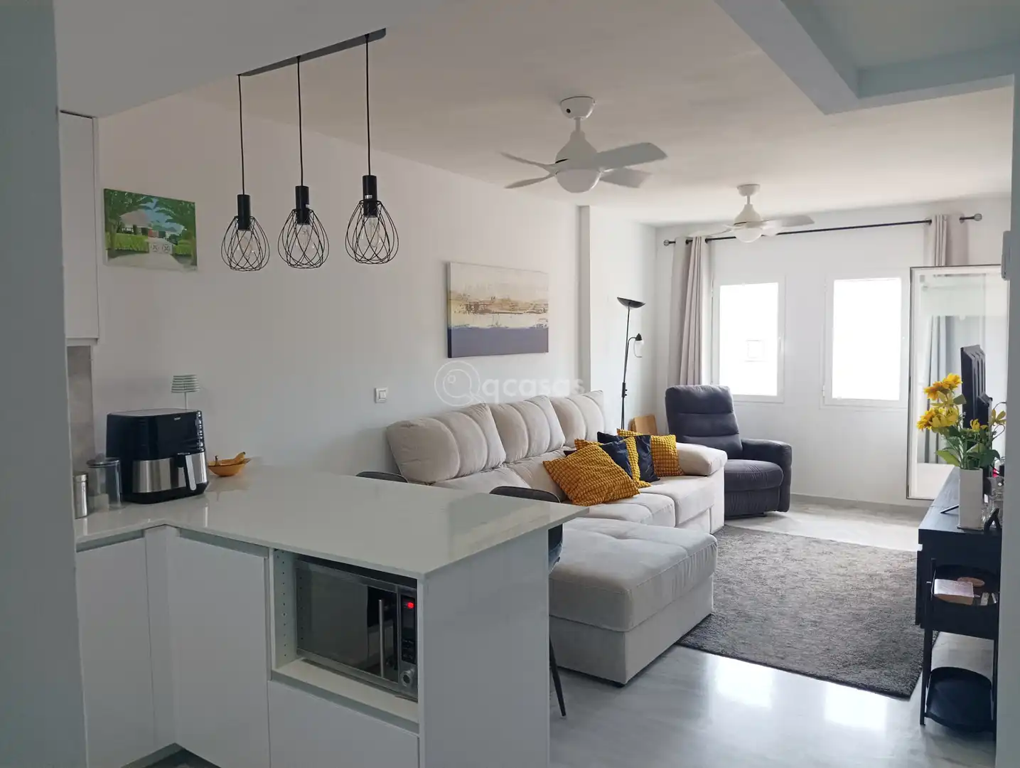 Sala de estar de Apartamento en venta en Benalmádena con Aire acondicionado, Calefacción y Terraza