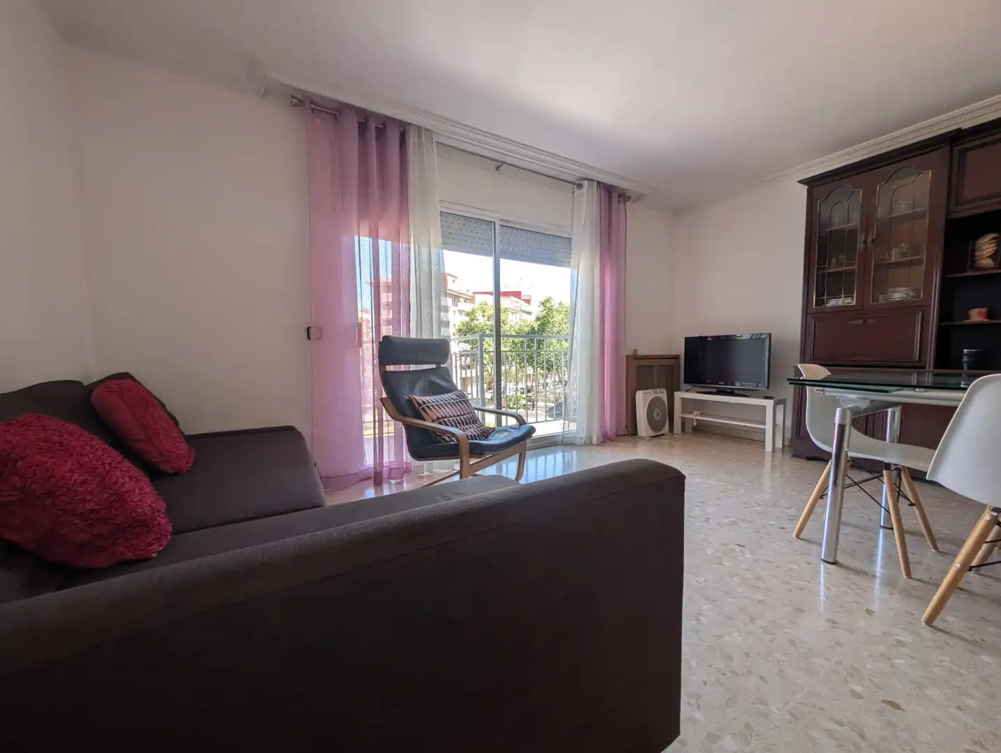 Living room of Flat for rent in Reus  with Heating, Furnished and Oven