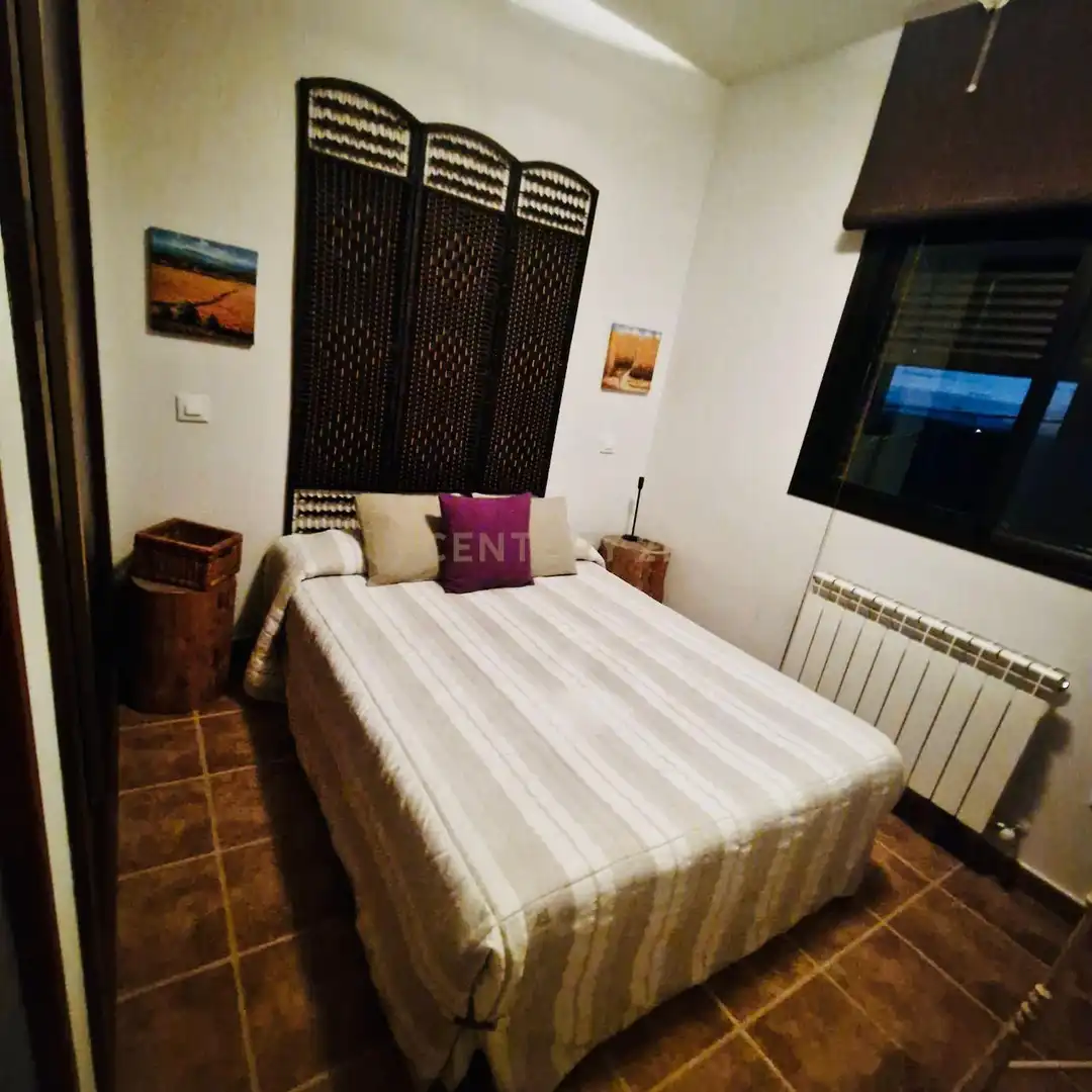 Dormitori de Casa o xalet en venda en Erustes amb Aire condicionat