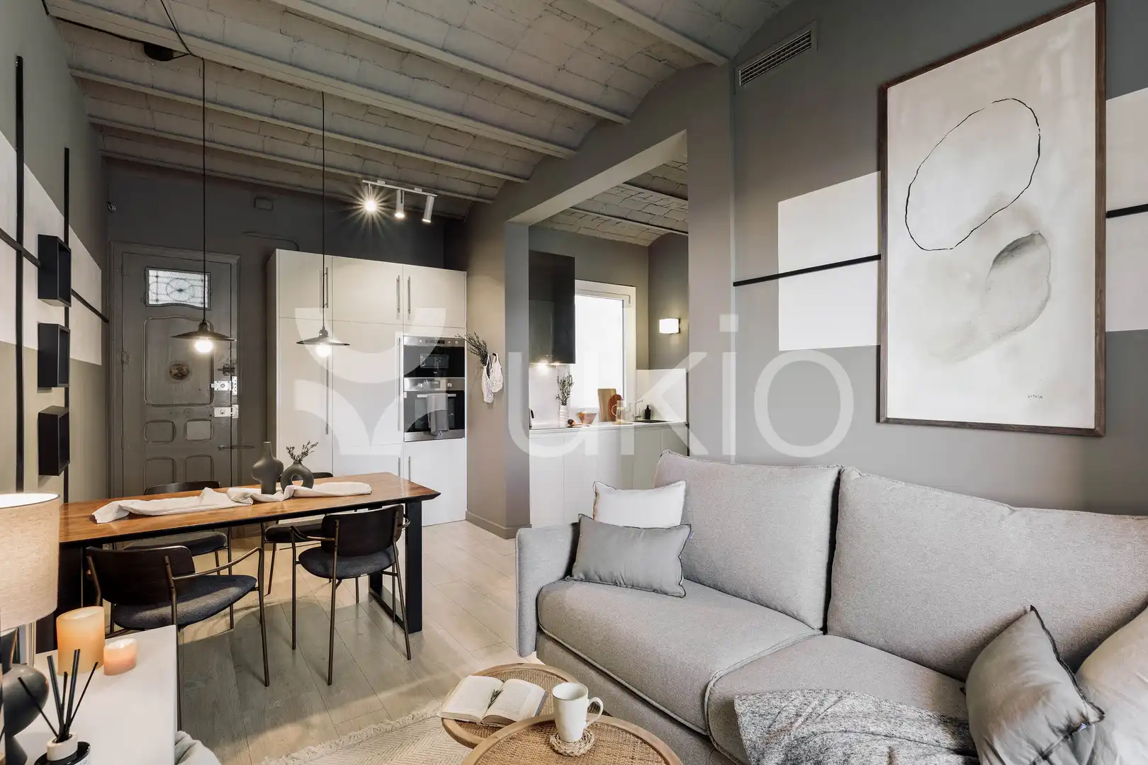 Sala de estar de Apartamento de alquiler en Barcelona con Aire acondicionado, Calefacción y Amueblado