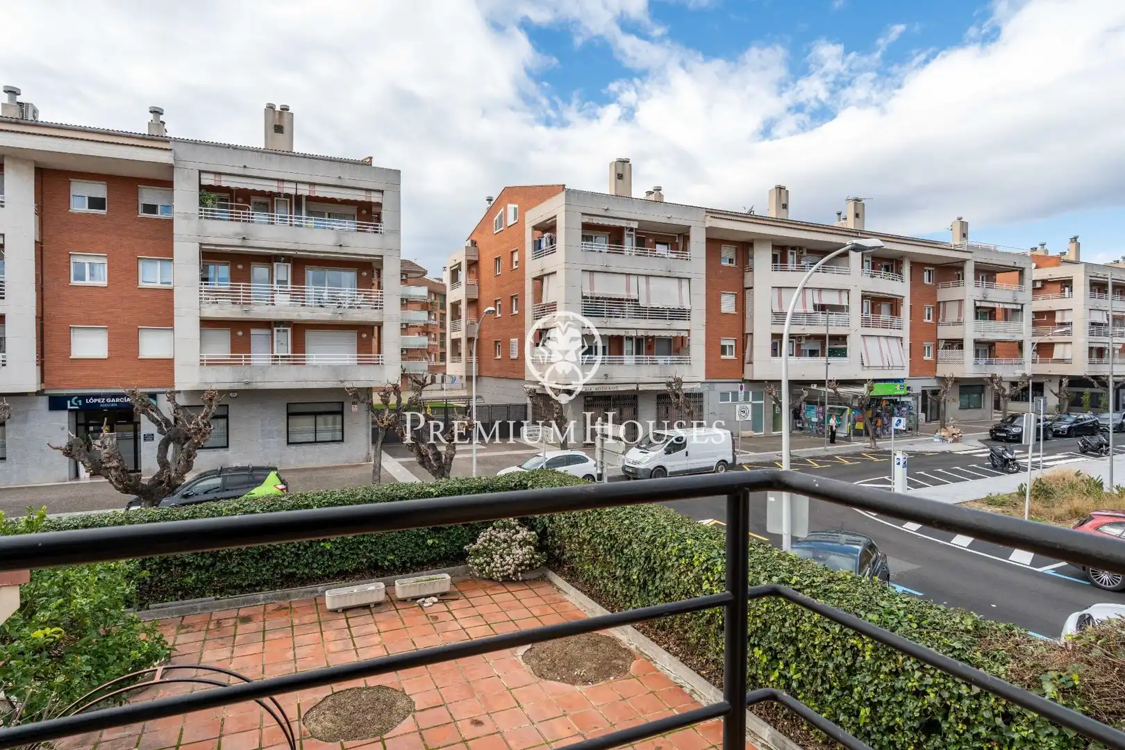 Vista exterior de Casa o xalet en venda en Salou amb Aire condicionat, Calefacció i Jardí privat