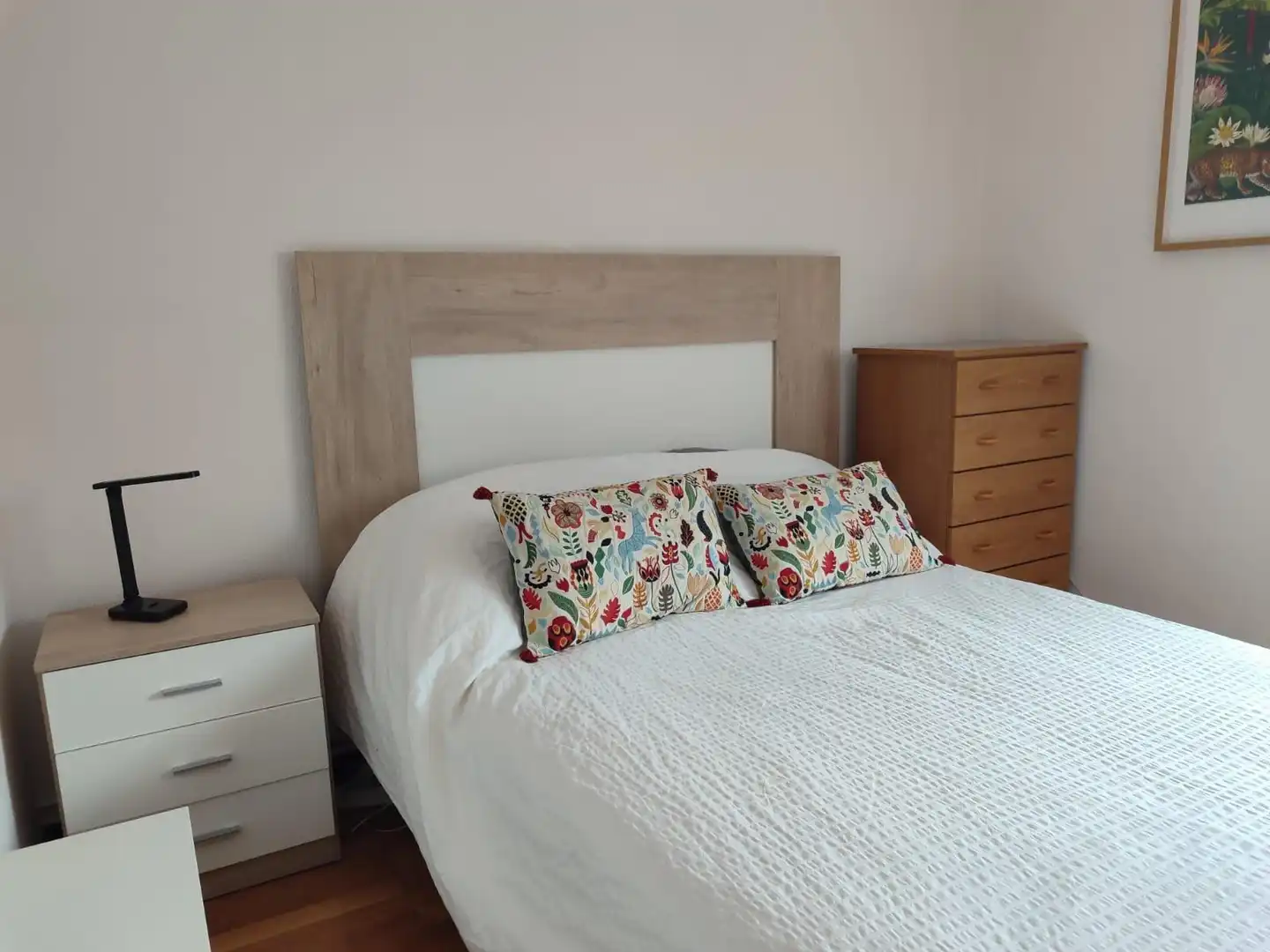Bedroom of Flat for rent in Oviedo   with Heating and Furnished