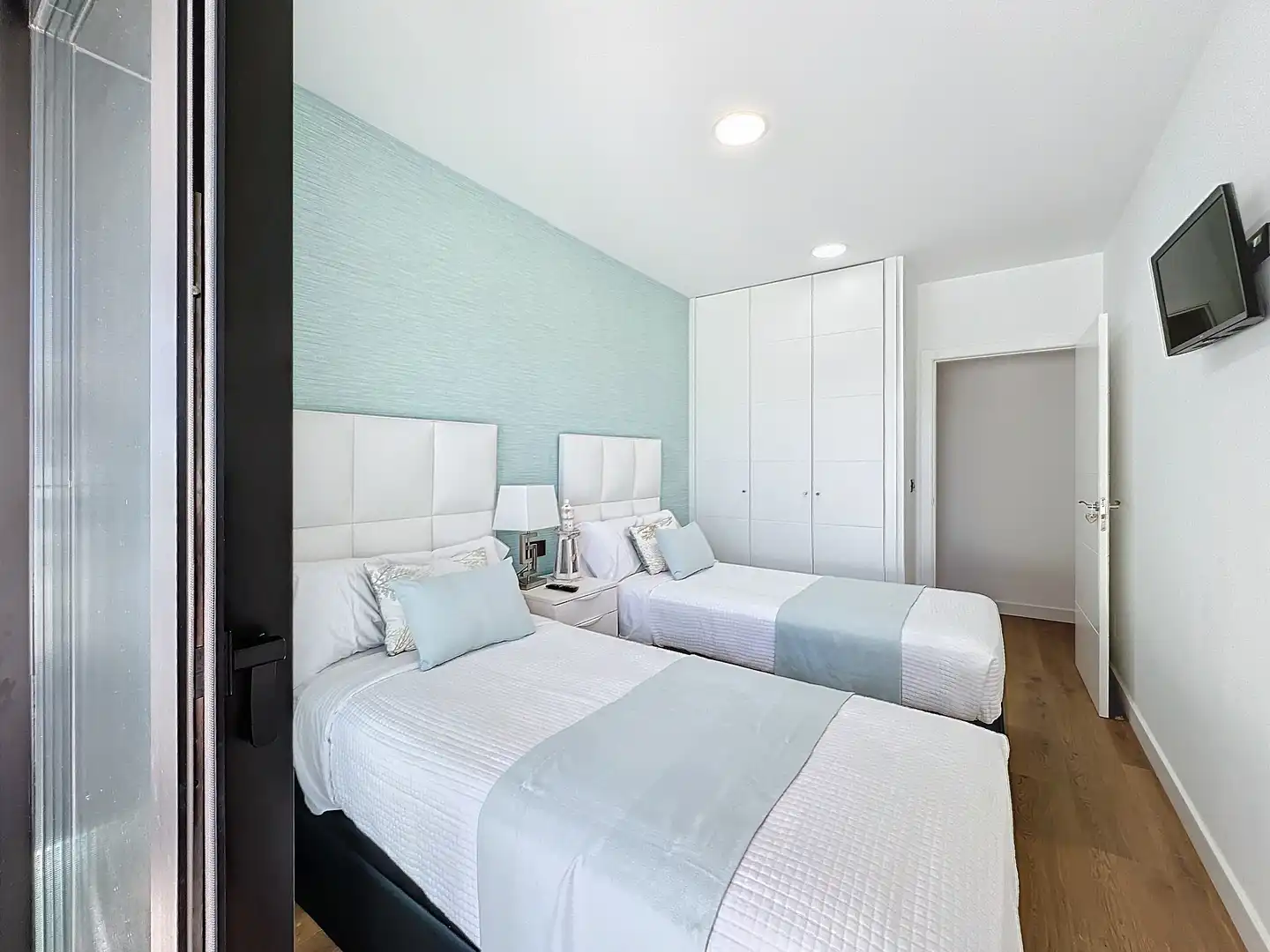 Schlafzimmer von Wohnung zum Verkauf in Sanxenxo mit Heizung, Terrasse und Schwimmbad