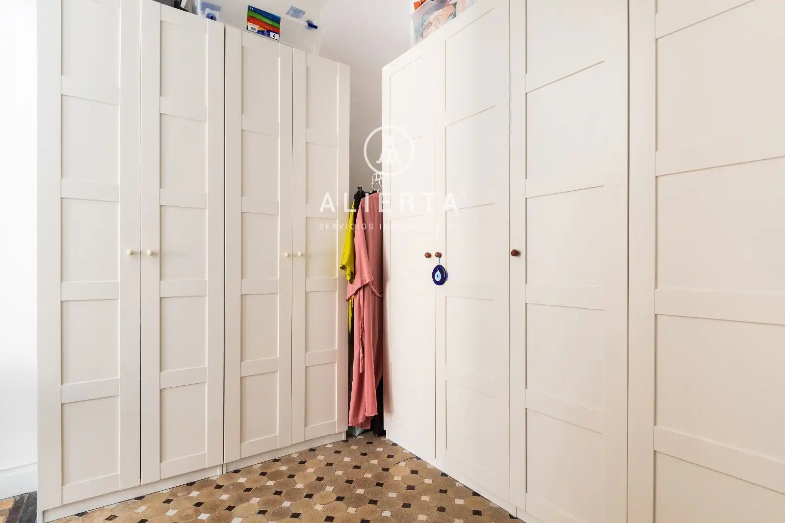 Bedroom of Flat for sale in Zaragoza  with Air Conditioner, Heating and Terrace