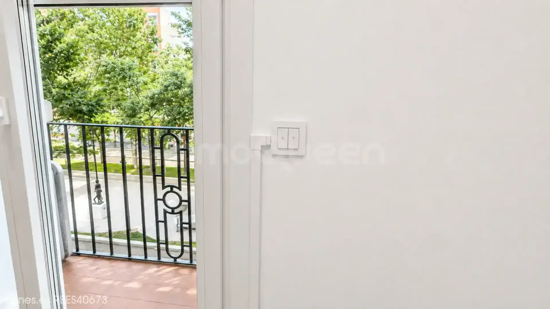 Balcony of Flat for rent in Zaragoza  with Heating, Terrace and Furnished