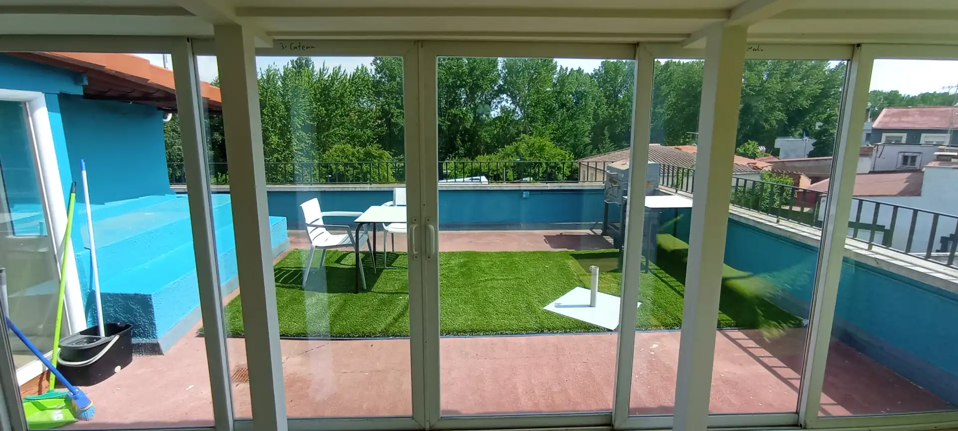 Piscina de Casa o xalet en venda en Valladolid amb Aire condicionat, Calefacció i Jardí privat