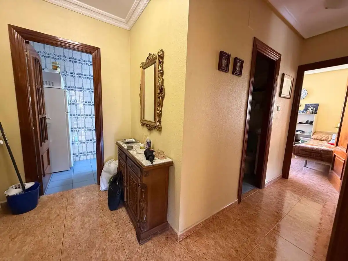 Piso en venta en Cabrerizos con Calefacción, Terraza y Amueblado