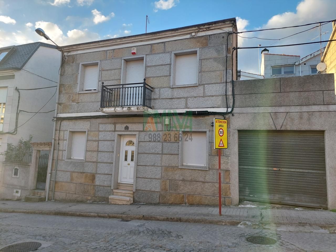 Vista exterior de Casa o xalet en venda en Ourense Capital  amb Calefacció, Jardí privat i Terrassa