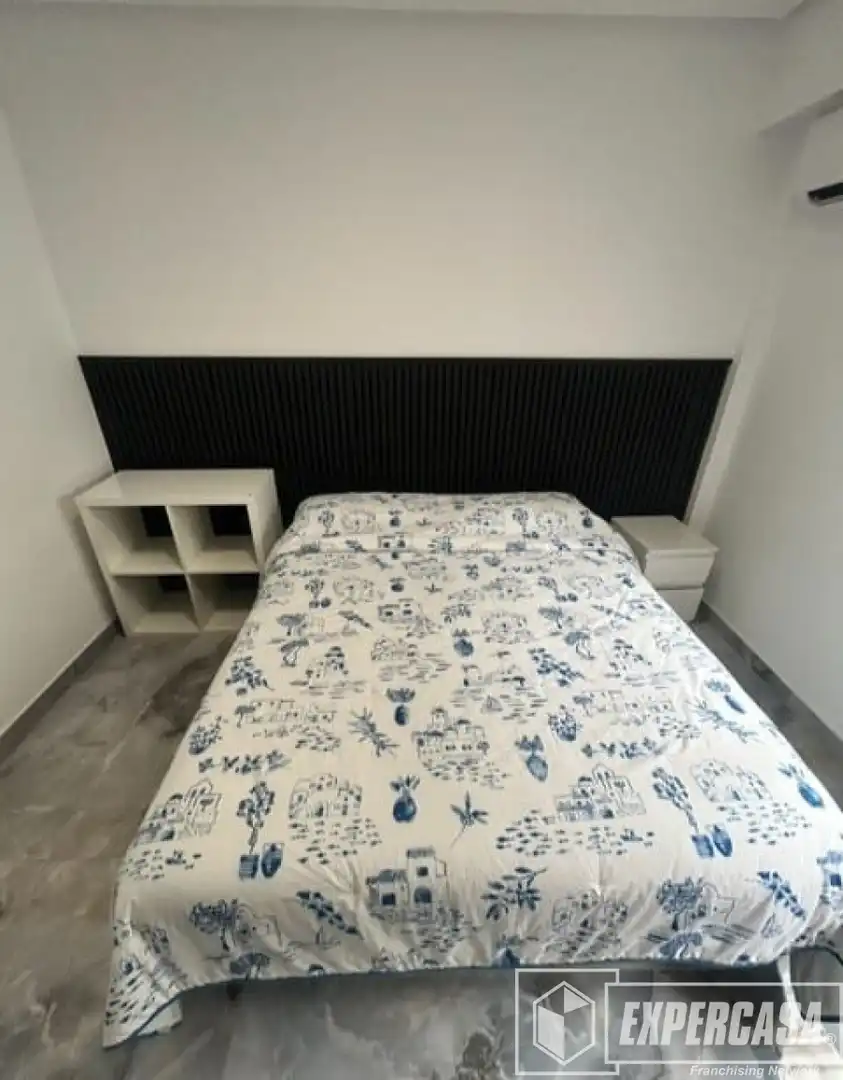 Dormitori de Pis en venda en Alzira amb Aire condicionat, Terrassa i Moblat