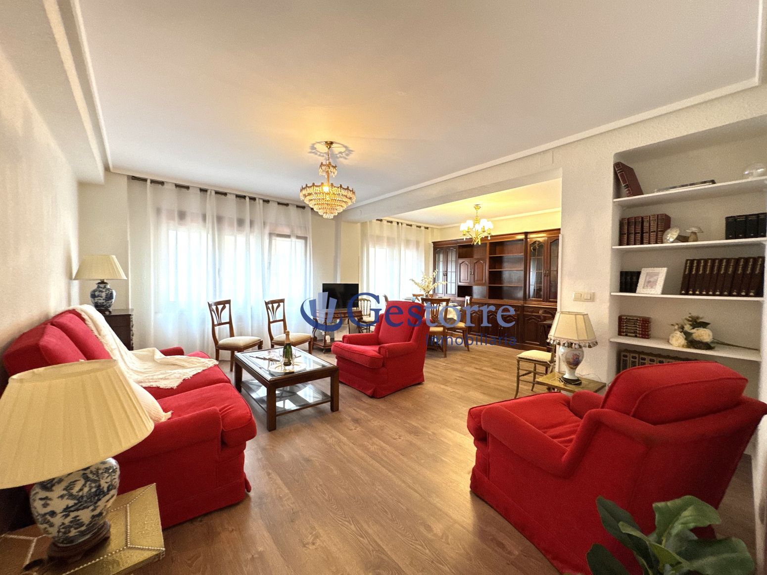 Piso en venta en Oviedo - CL PALACIO VALDES, Salesas - Foncalada - Campoamor, Centro - Casco Histórico