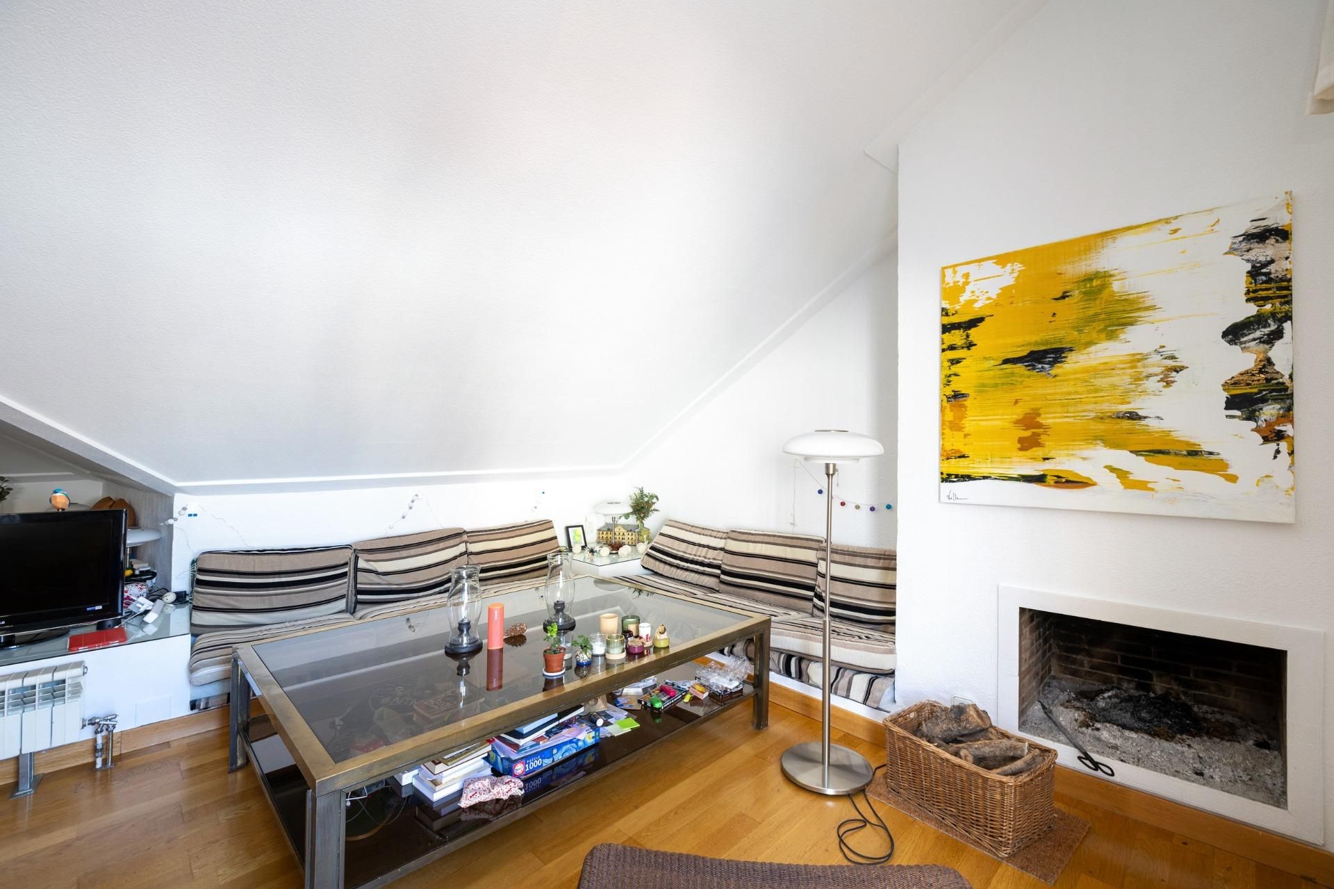 Living room of Study for sale in  Granada Capital  with Heating, Parquet flooring and Terrace