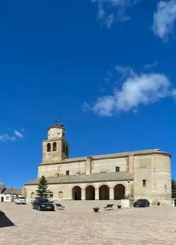 Außenansicht von Residential zum Verkauf in Santiuste de San Juan Bautista