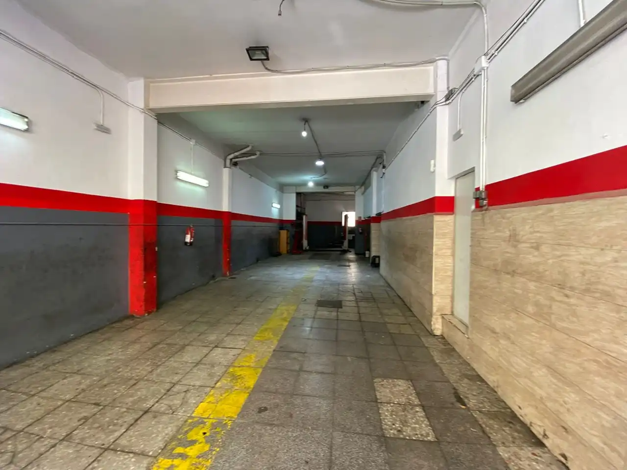 Local comercial en venda a Centre - Sant Josep - Sanfeliu, imagen 4