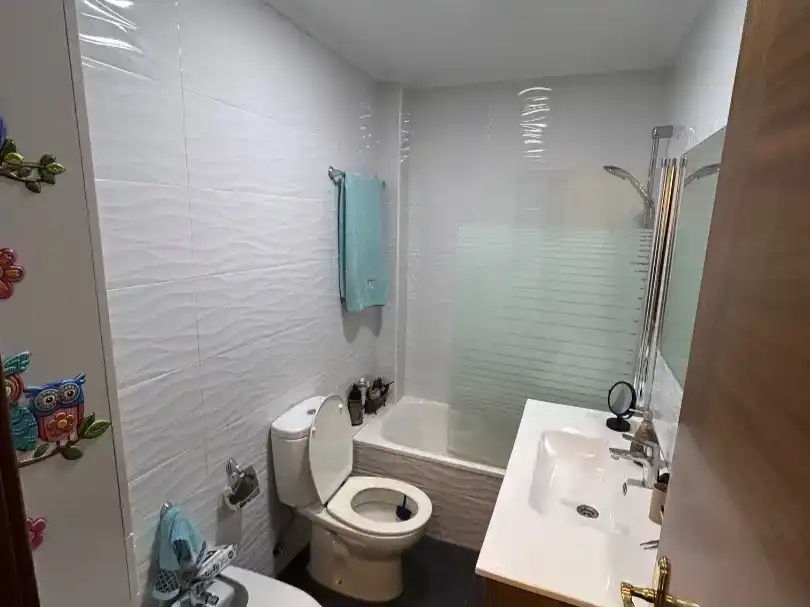 Baño de Piso en venta en Bilbao  con Balcón