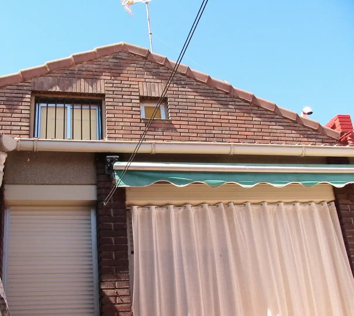Vista exterior de Casa o chalet en venta en Almenara de Adaja con Terraza, Trastero y Horno