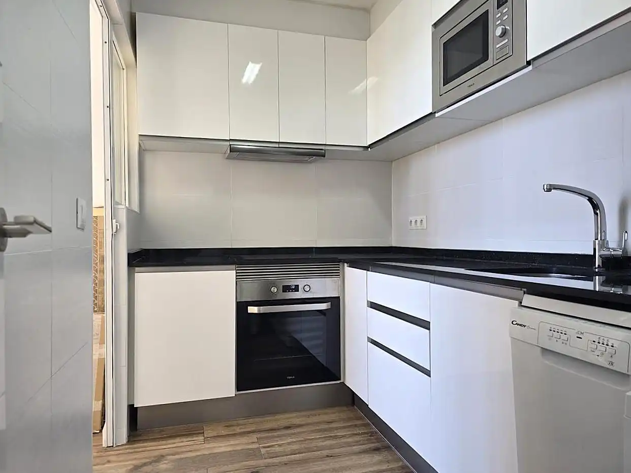 Küche von Wohnung zur Miete in Benidorm mit Terrasse