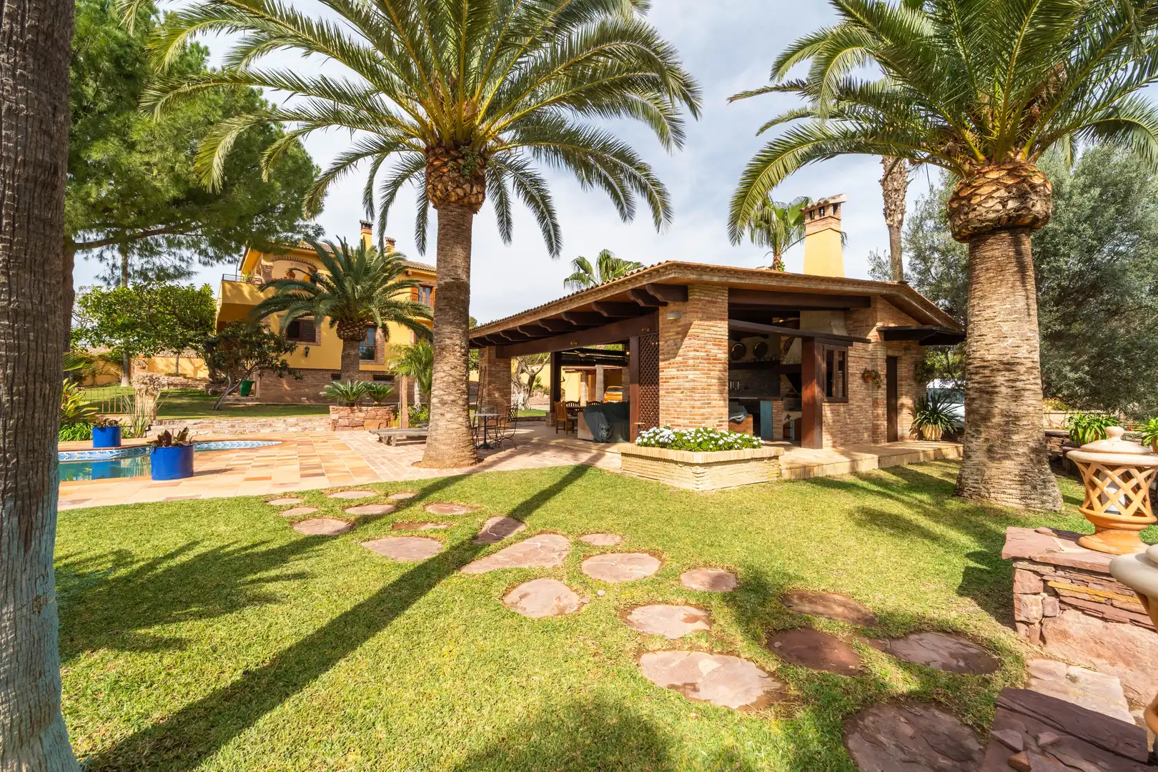 Jardí de Casa o xalet en venda en Náquera amb Aire condicionat, Calefacció i Jardí privat