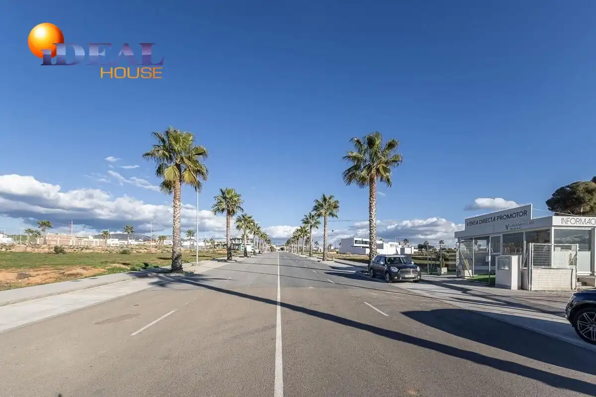 Terreny residencial en venda a Calle 18220 44, imagen 6