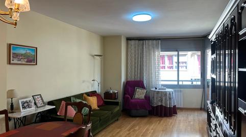 Foto 2 de Piso en venta en Carrer D'alfred Pereña, Príncep de Viana - Clot -Xalets Humbert Torres, Lleida