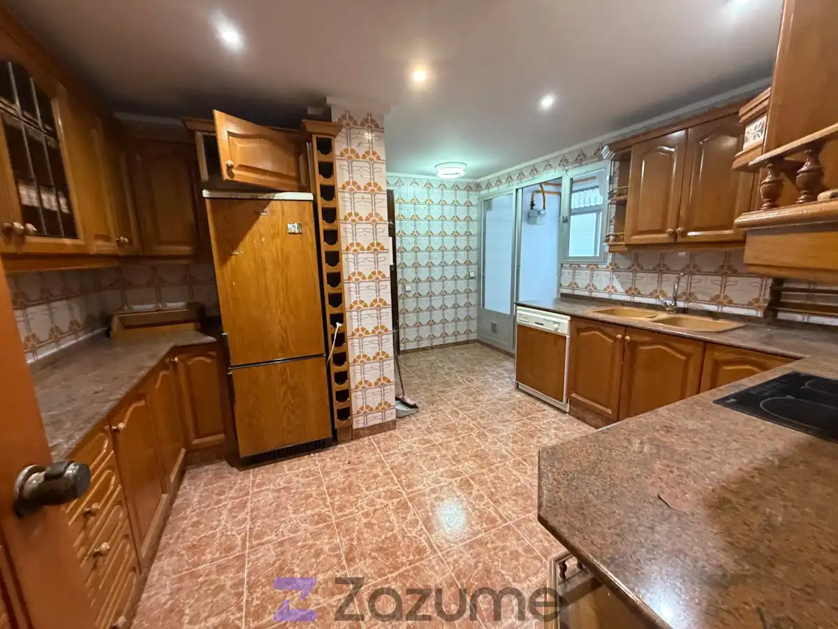 Flat with terrace to rent in Gran Via de les Germanies, imagen 7