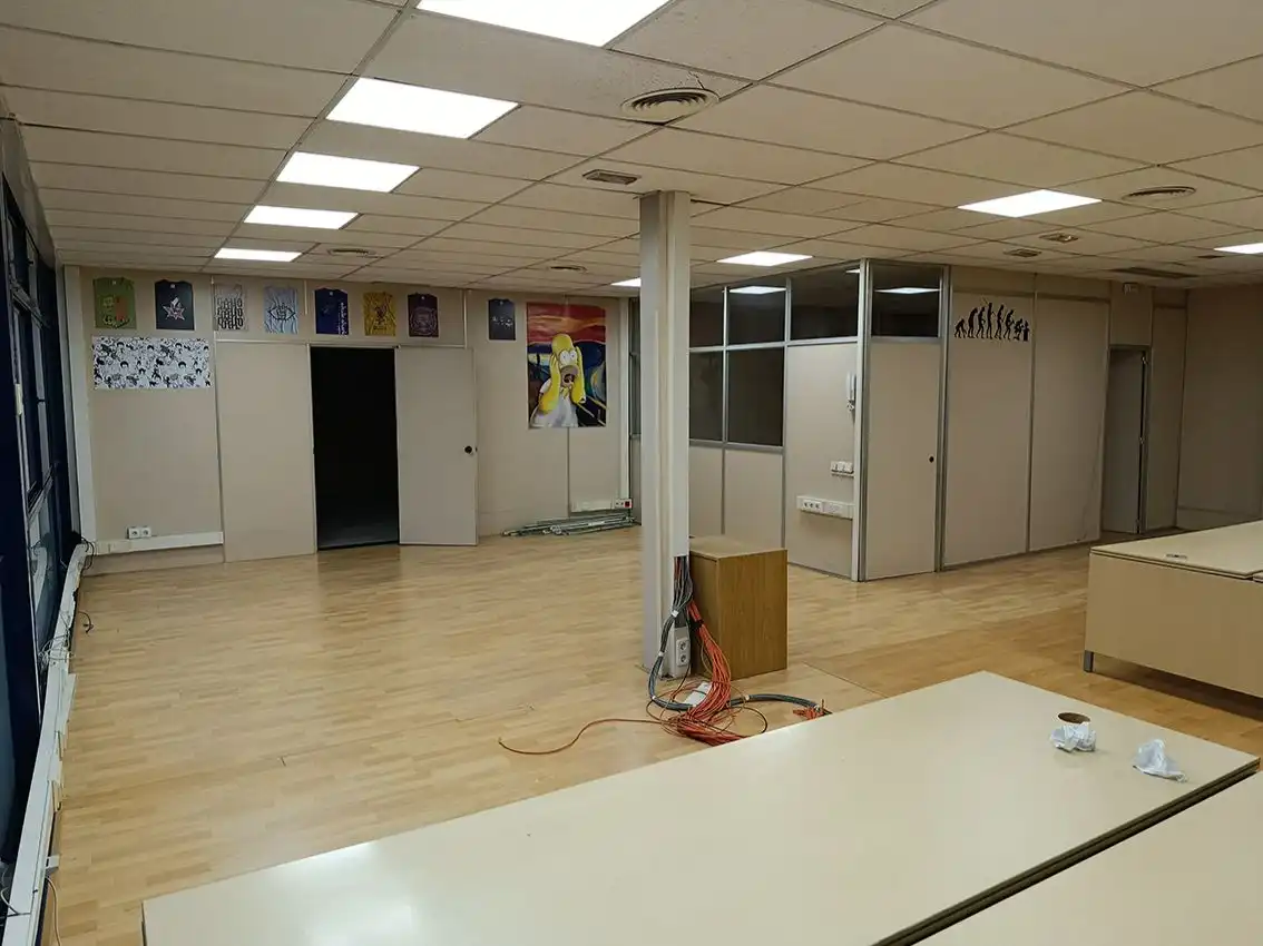 Büro zur Miete in Barcelona mit Klimaanlage und Heizung