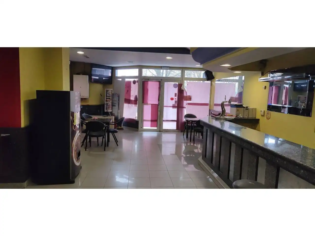 Local comercial en venta en San Roque - As Fontiñas, imagen 2