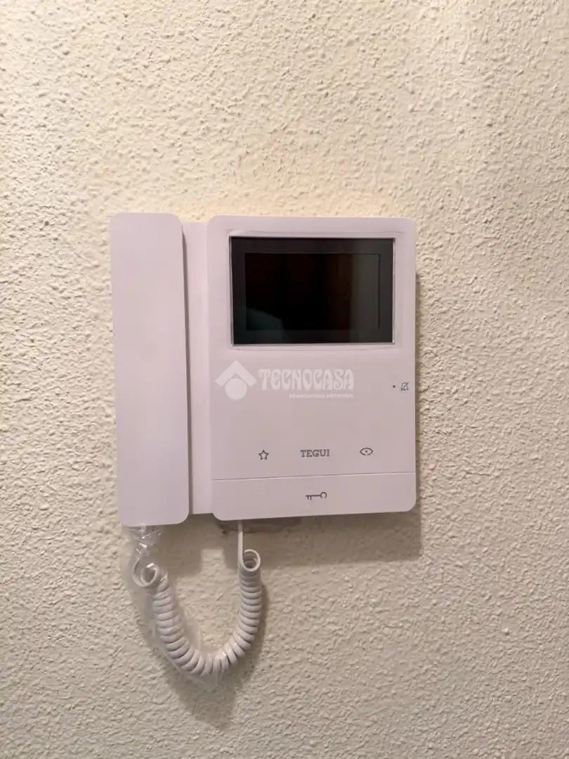 Wohnung zum Verkauf in Madrid mit Klimaanlage, Heizung und Terrasse