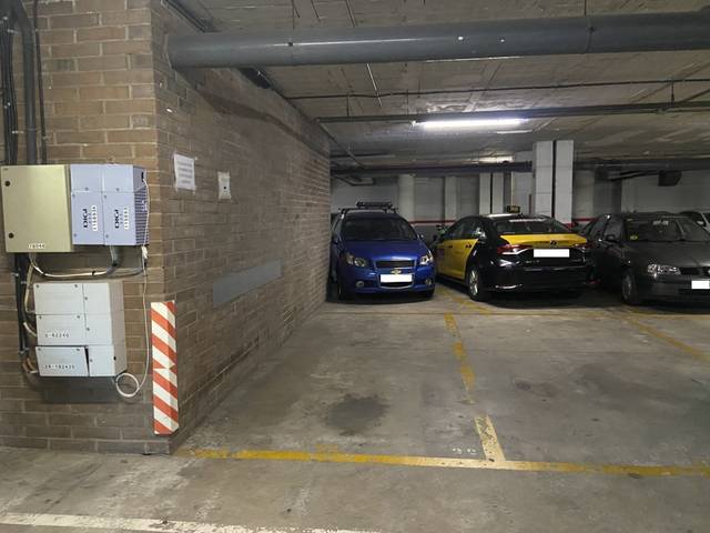 Garaje en Venta en Gran Via Corts Catalanes en Provençals del Poblenou