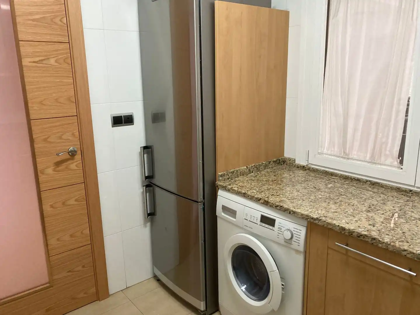 Cocina de Piso de alquiler en Las Lomas de Rame - Bahía Bella