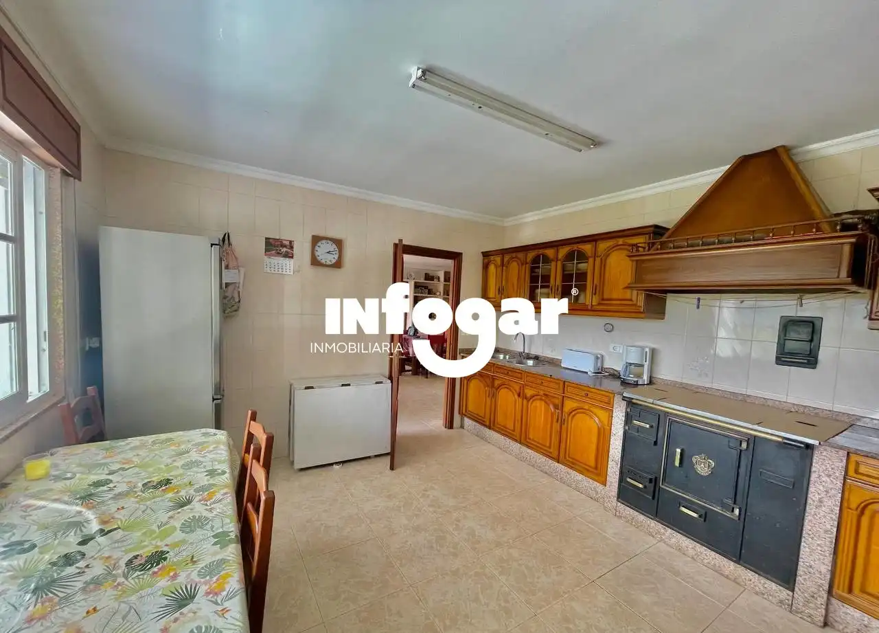 Kitchen of Houses for sale in O Rosal    with Heating, Private garden and Terrace