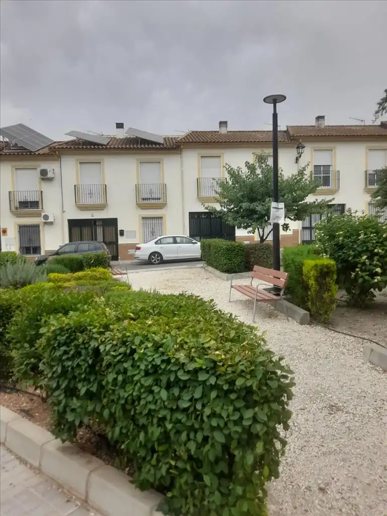 Casa en venta en CLARA CAMPOAMOR, imagen 2