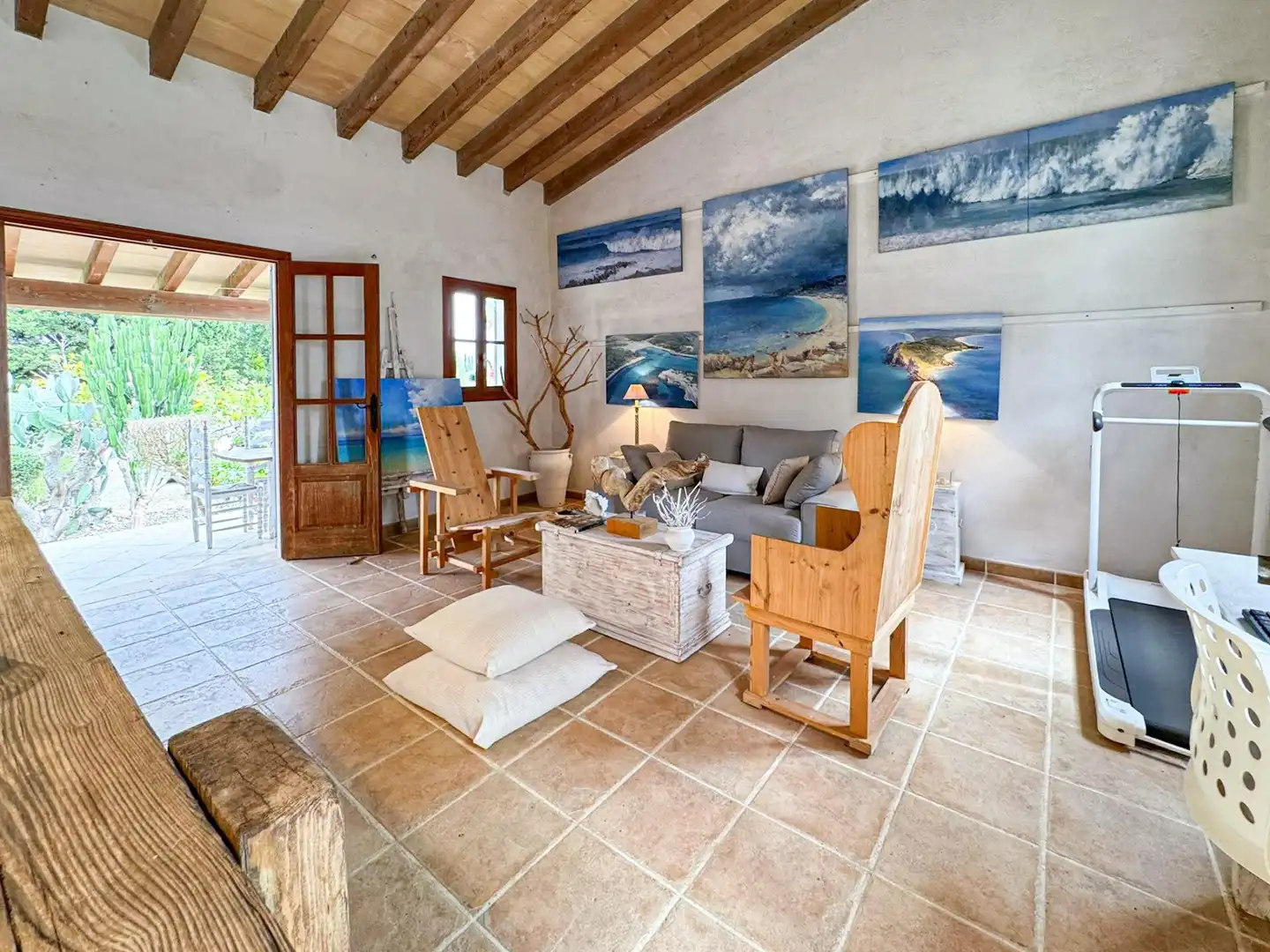 Sala d'estar de Finca rústica en venda en Pollença amb Calefacció, Jardí privat i Traster