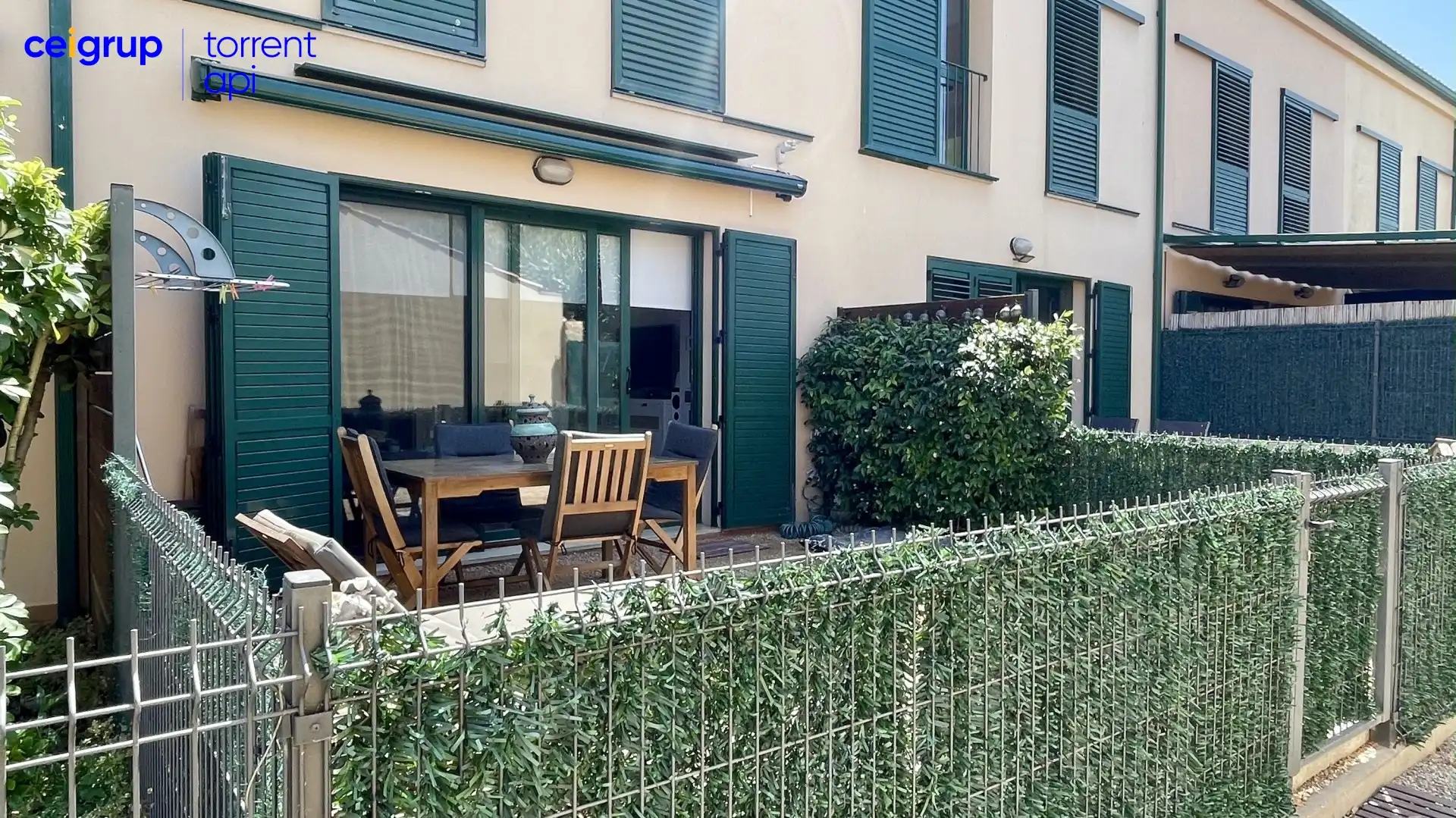 Terrasse von Einfamilien-Reihenhaus zum Verkauf in Pals mit Klimaanlage, Terrasse und Schwimmbad