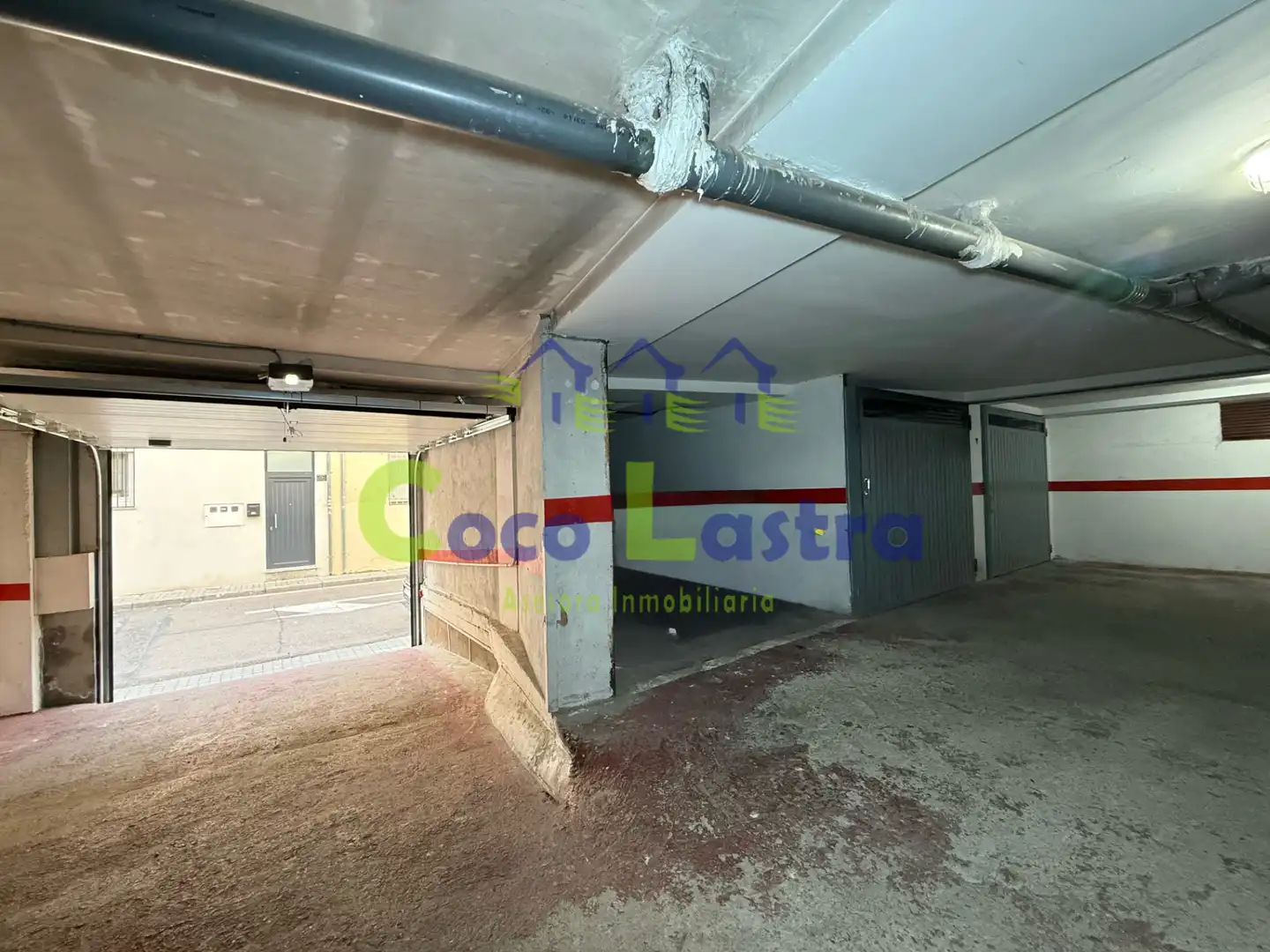 Parking de Dúplex en venta en Salamanca con Calefacción, Parquet y Terraza