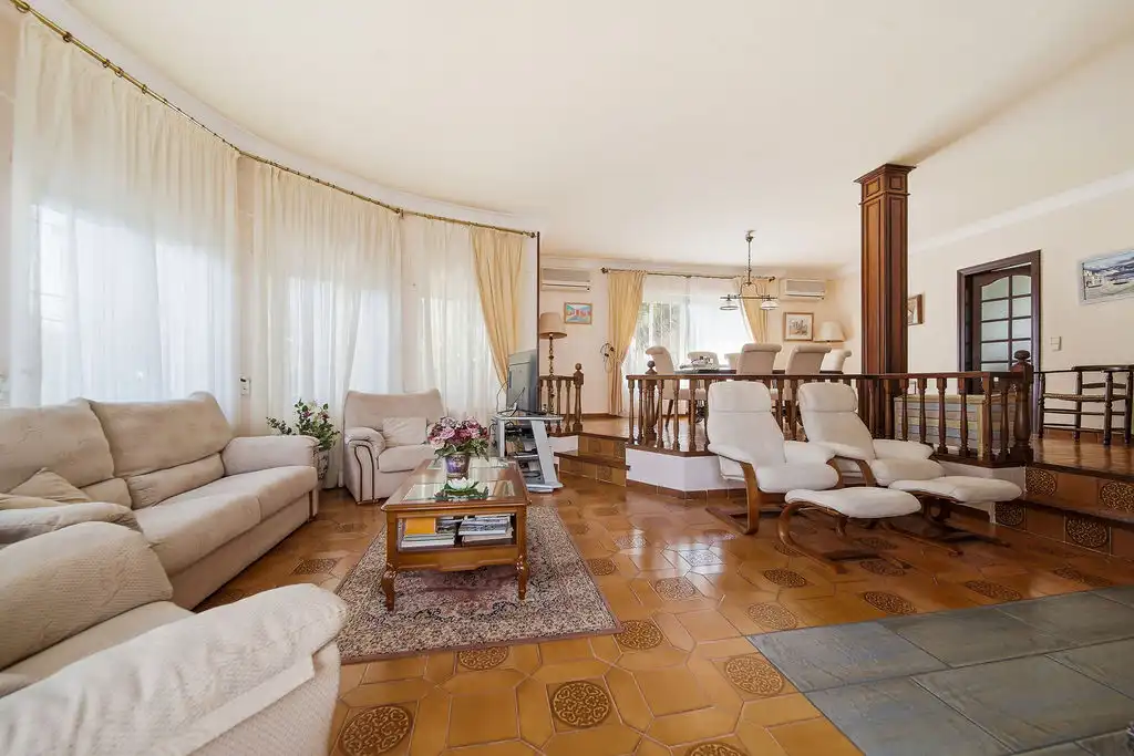 Casa con piscina en venta en Carrer Noguera, imagen 18