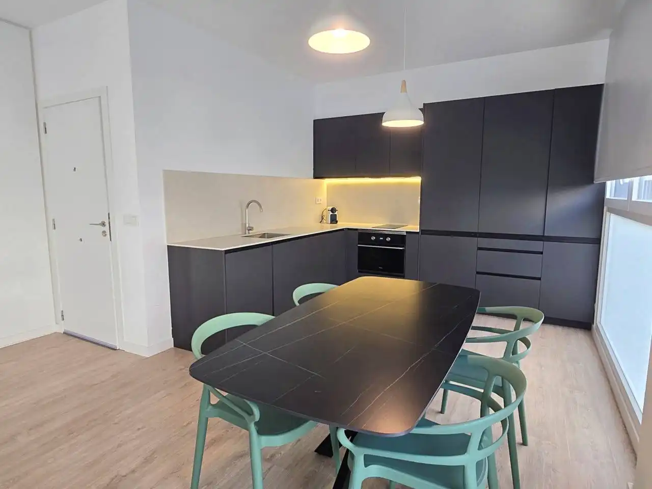 Küche von Wohnung zur Miete in Valencia mit Klimaanlage, Heizung und Möbliert