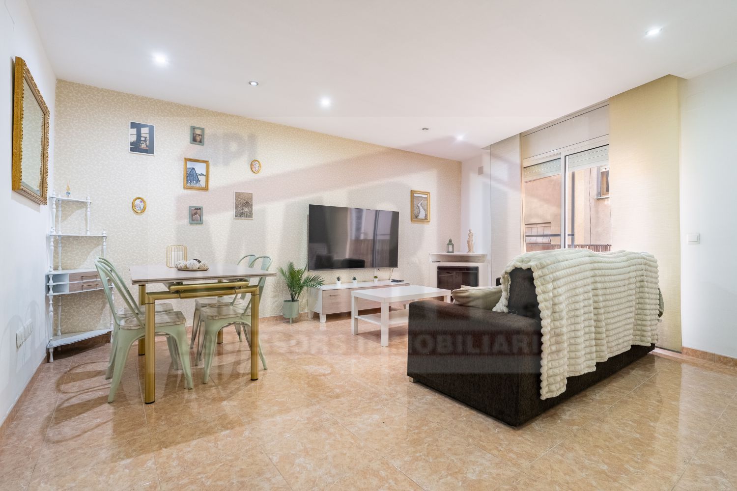 Sala d'estar de Pis en venda en Les Borges del Camp amb Aire condicionat, Calefacció i Terrassa