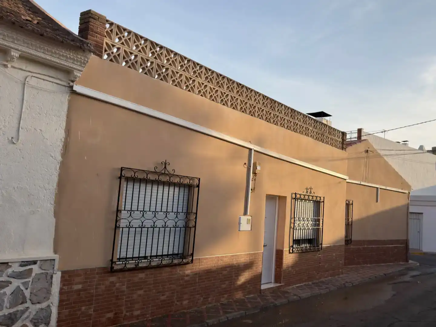 Vista exterior de Casa o chalet en venta en Fuente Álamo de Murcia con Aire acondicionado y Balcón