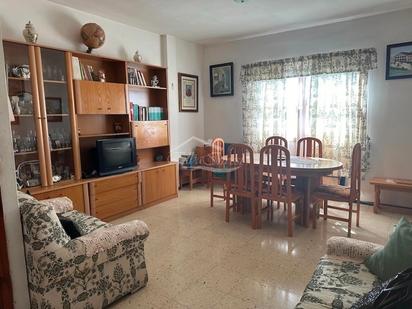 Sala d'estar de Pis en venda en  Santa Cruz de Tenerife Capital amb Terrassa i Balcó