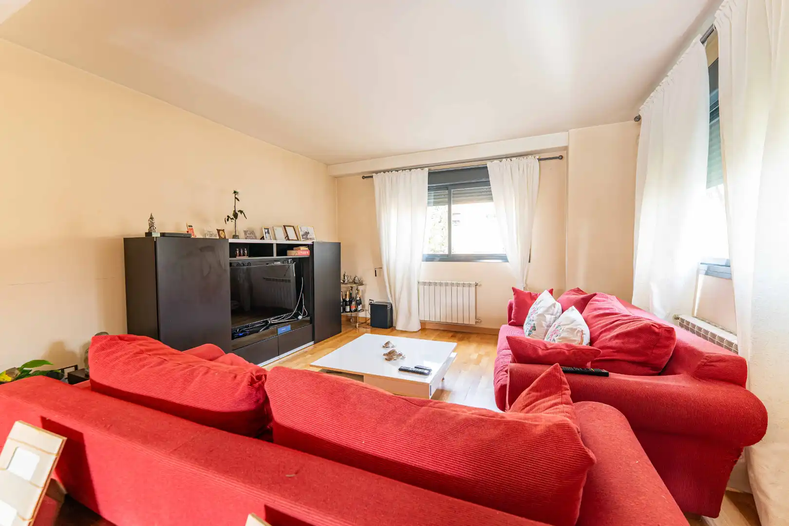 Living room of Detached homes for sale in Arroyomolinos (Madrid)  with Air Conditioner, Heating and Private garden