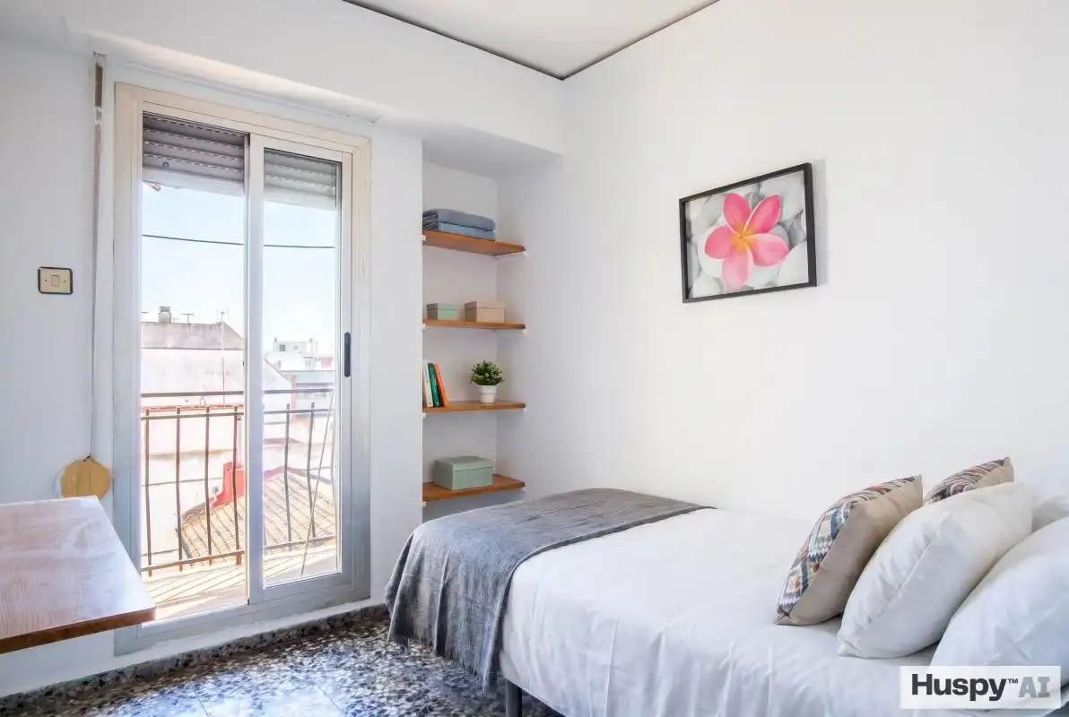 Habitación de Piso en venta en Paterna con Calefacción
