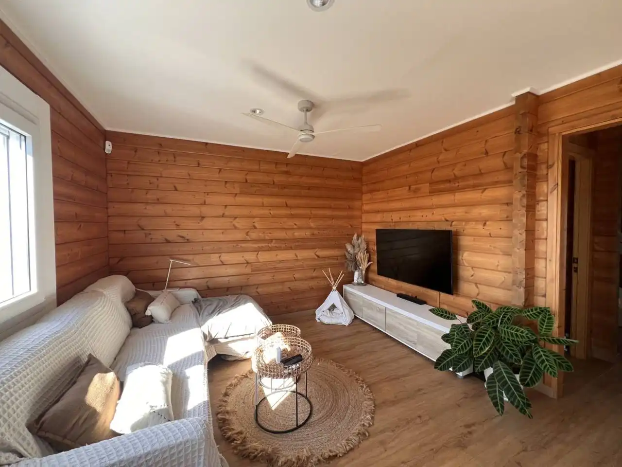 Sala de estar de Casa o chalet en venta en Caldes de Montbui con Calefacción, Jardín privado y Parquet