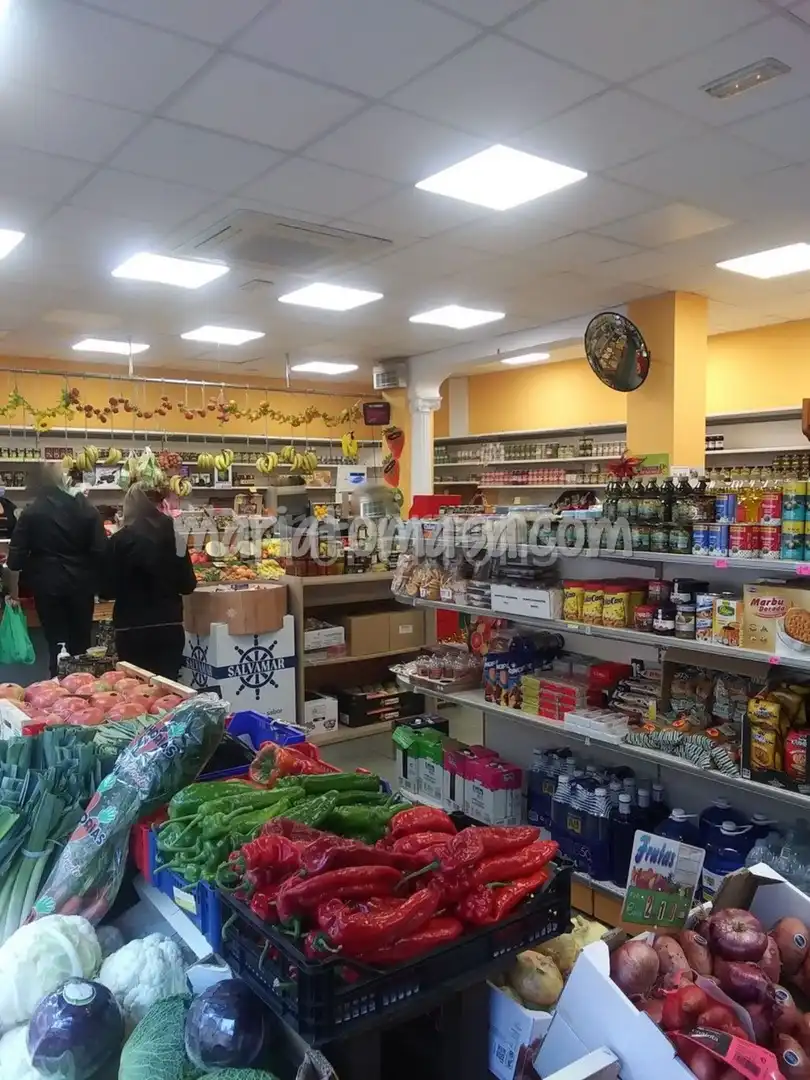 Locale commerciale in vendita a N/A, imagen 3