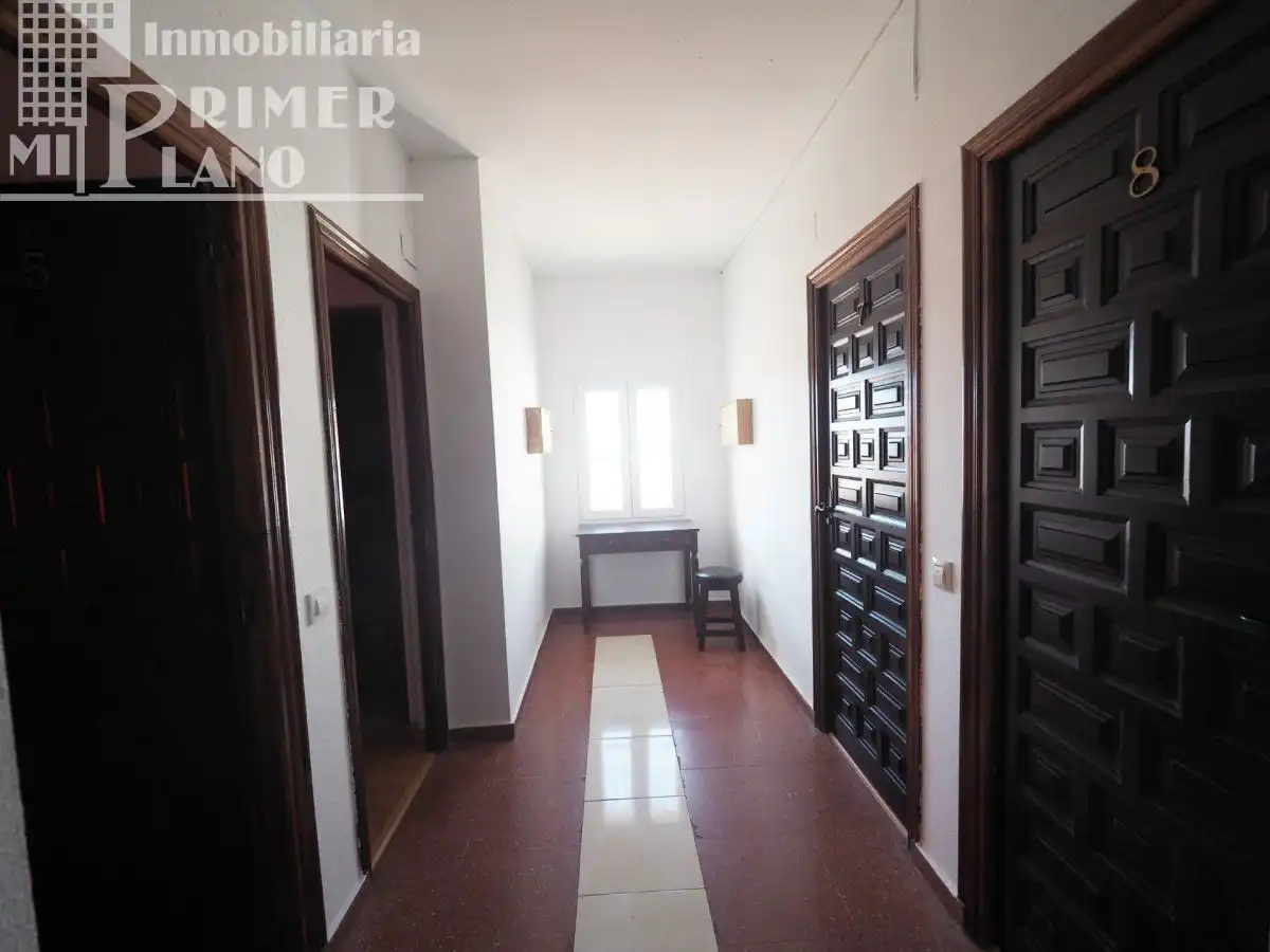 Edificio en venta en La Solana  