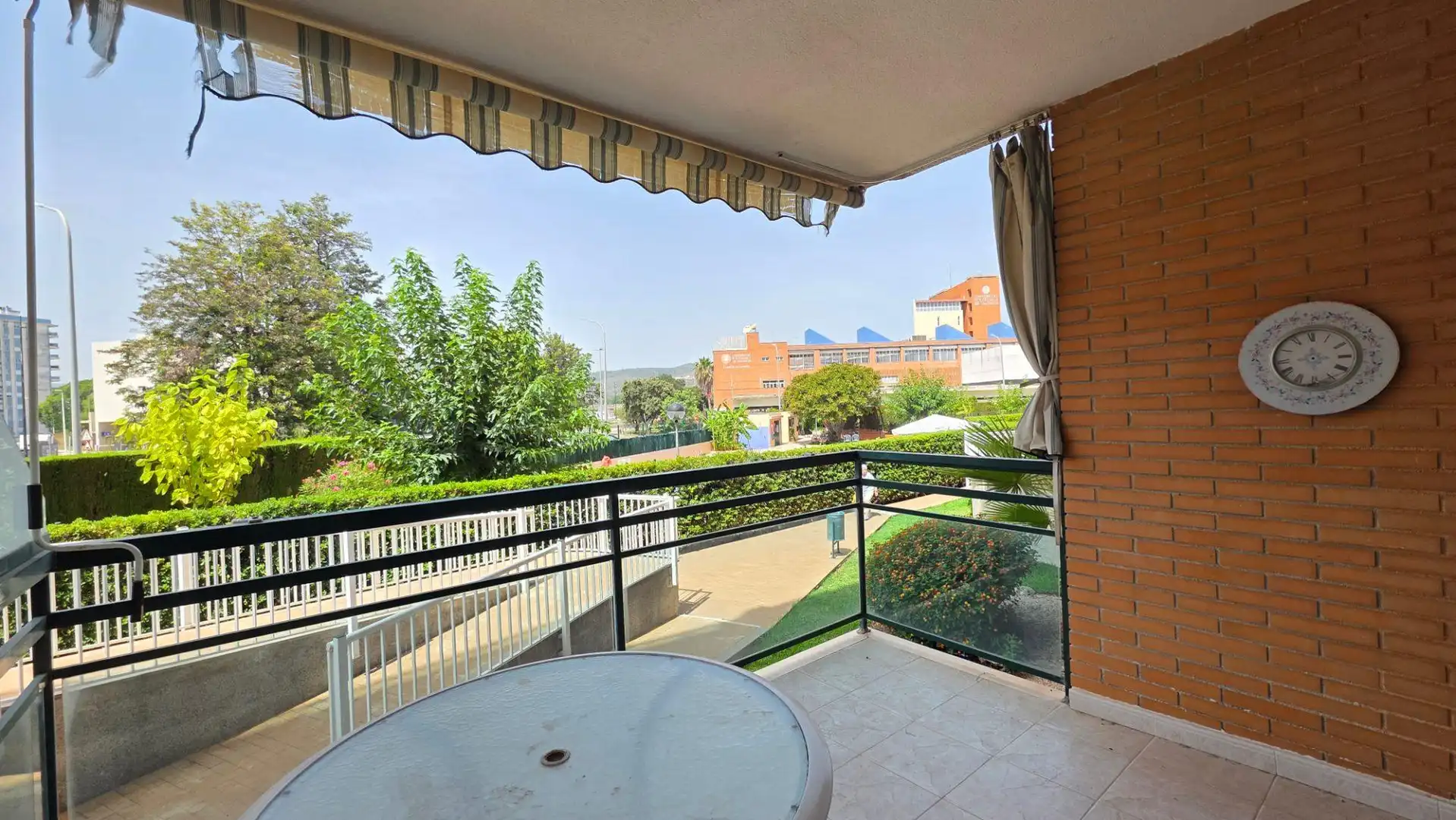 Terraza de Piso en venta en Gandia con Terraza, Trastero y Piscina comunitaria
