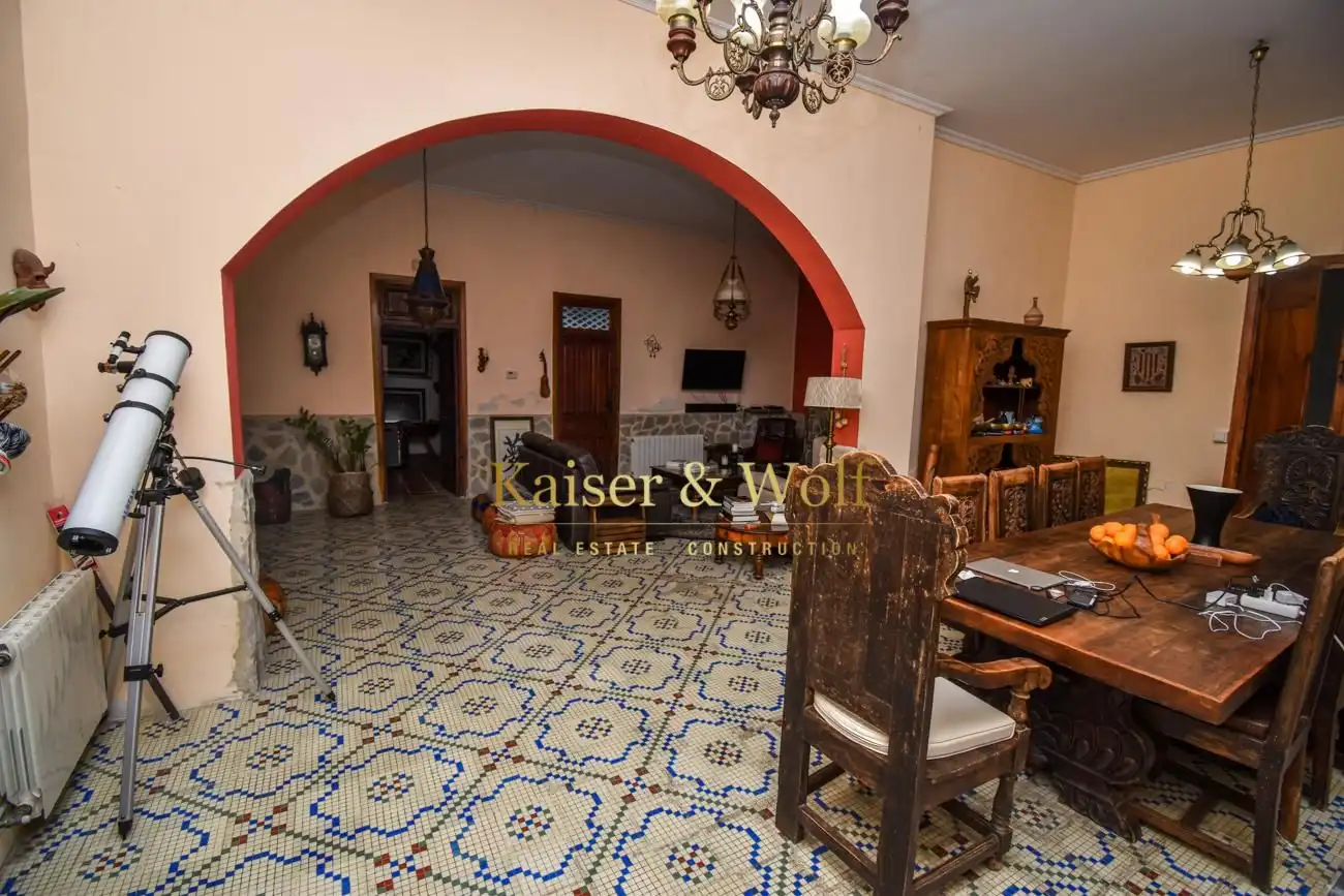 Country house zum Verkauf in Elche / Elx mit Klimaanlage, Privatgarten und Terrasse