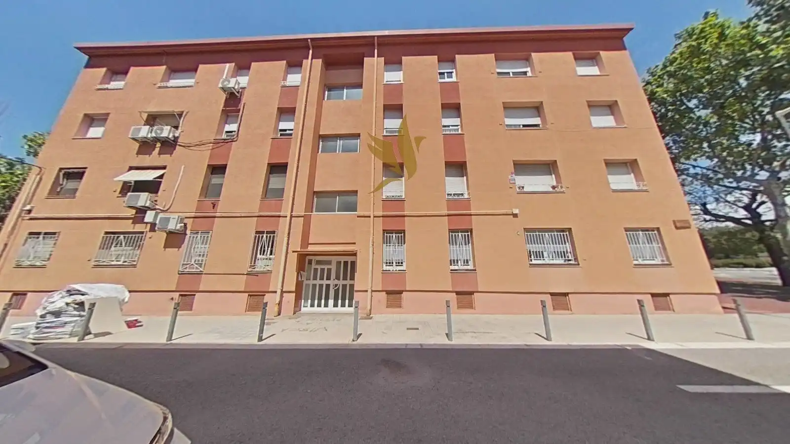 Vista exterior de Piso en venta en Badalona