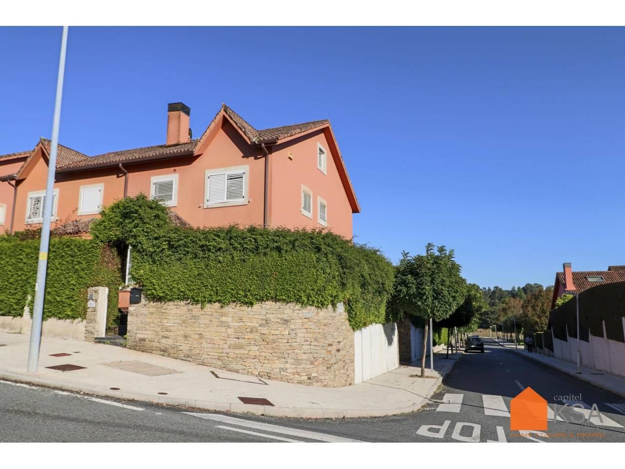 Exterior view of House or chalet for sale in Santiago de Compostela   with Heating, Private garden and Parquet flooring