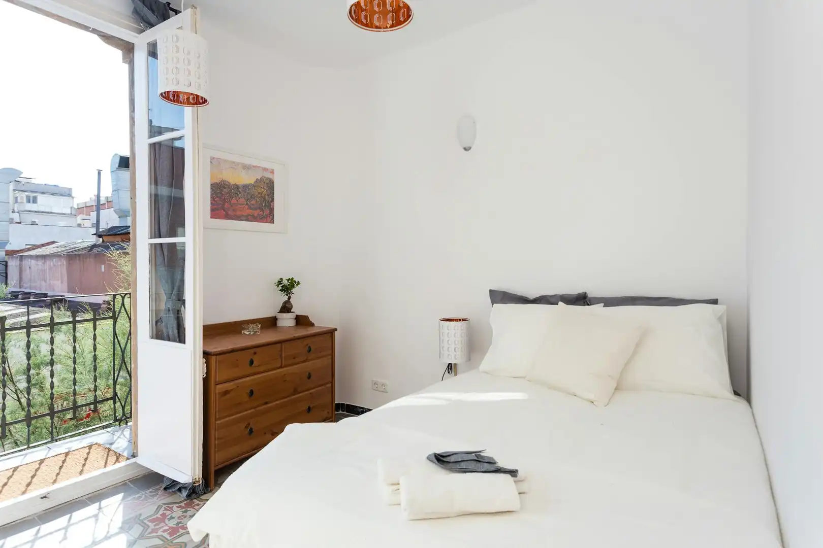 Bedroom of Flat for rent in L'Hospitalet de Llobregat  with Air Conditioner, Heating and Furnished