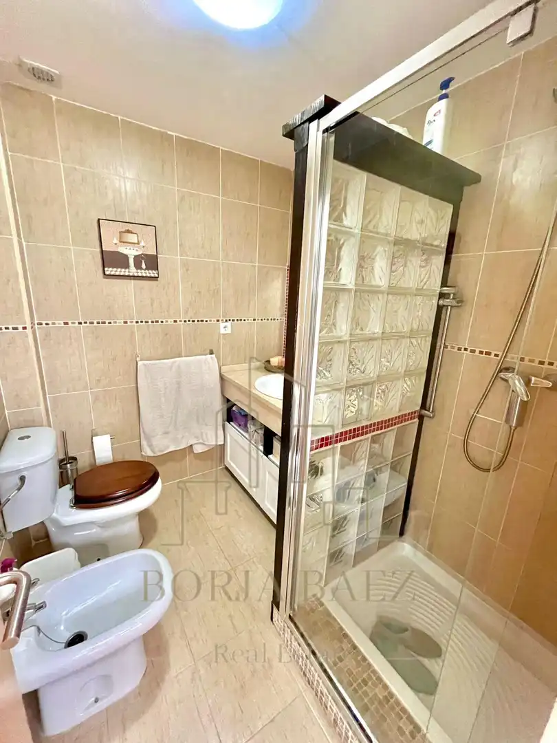 Bathroom of Detached homes for sale in Vélez-Málaga